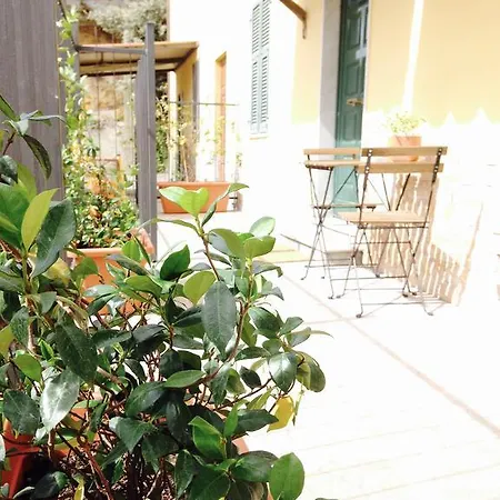 Konukevi Sulla Via Delle Cinque Terre *